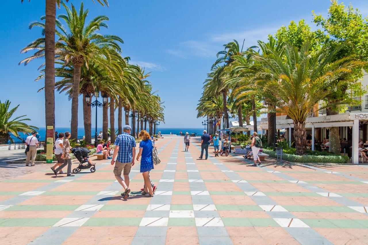 Ferienwohnung Balcon Europa Nerja Exterior foto